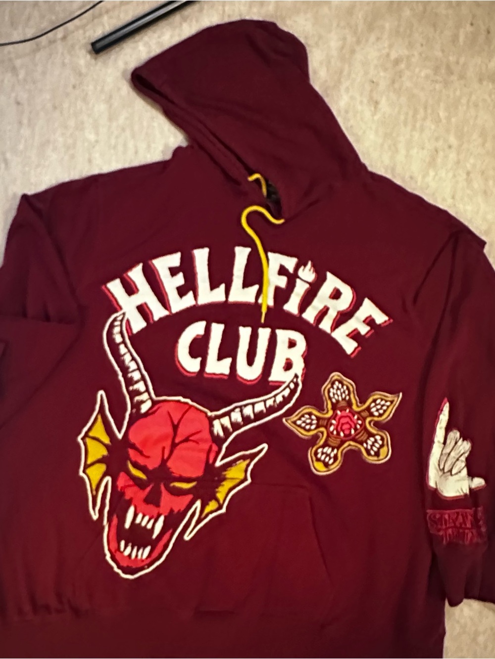 Netflix Stranger Things Hellfire Club Hoodie Maroon Size 3XL Multi Print